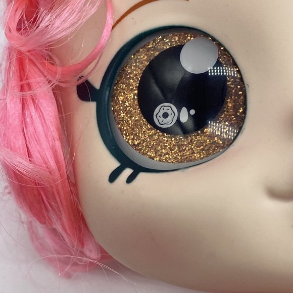 KINDI FRIENDS, KINDI KIDS, DONATINA WITH HEADBAND AND SNACK BOWL! - Picture 5 of 11